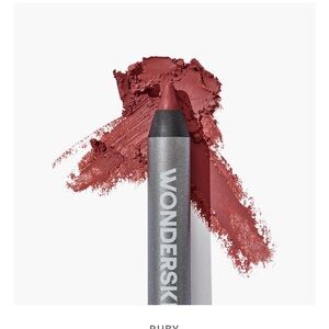 Wonderskin 360 Contour Lipliner - Bold Red